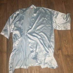 VICTORIA SECRET / Baby Blue Robe 😇